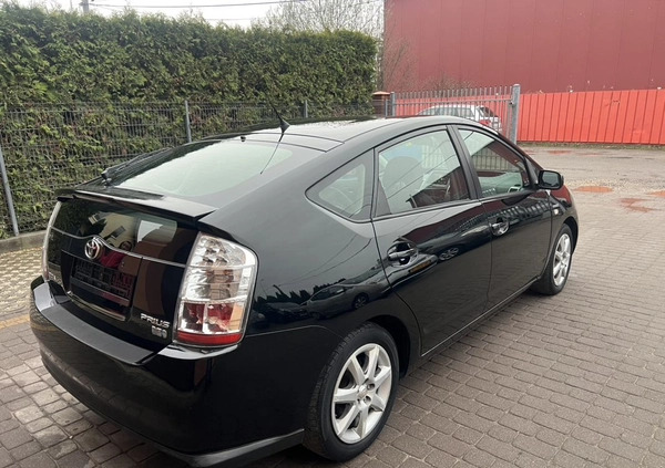 Toyota Prius cena 29900 przebieg: 218000, rok produkcji 2009 z Głogów Małopolski małe 232